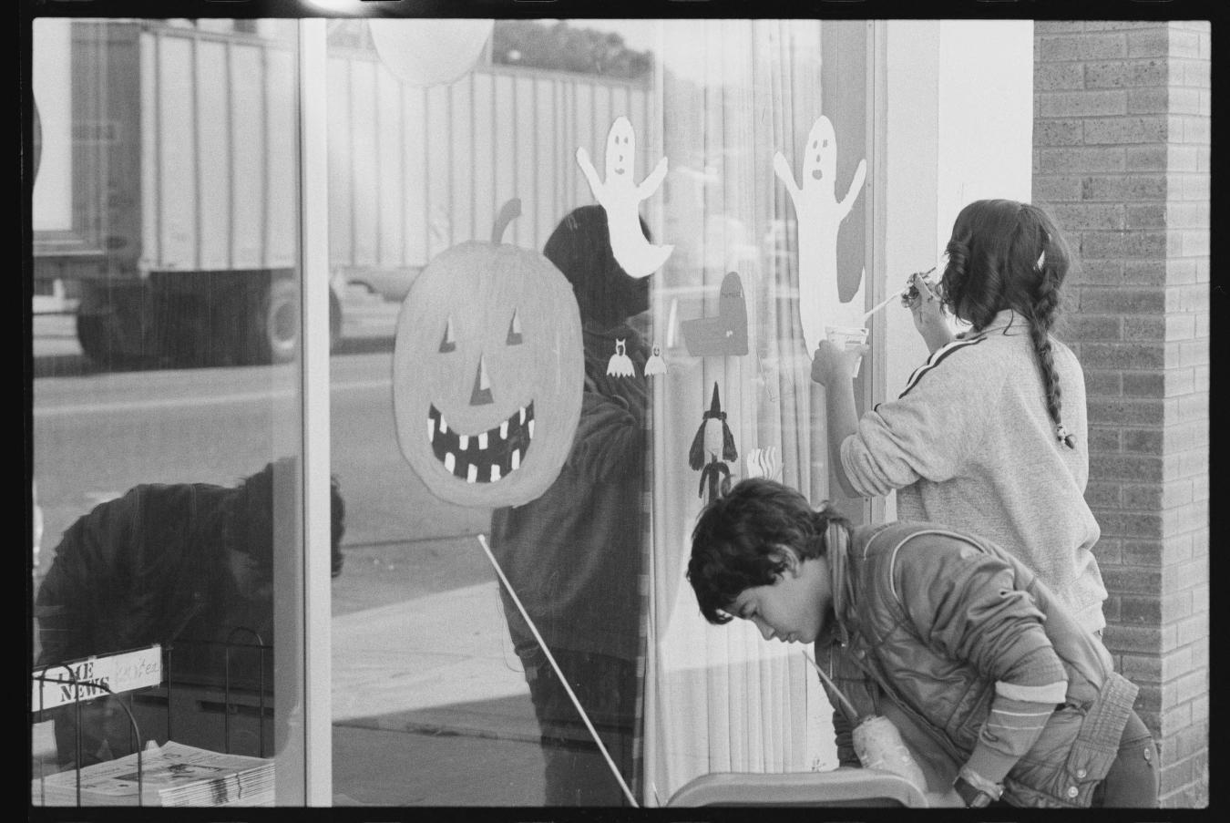 Halloween window painting, Egg City Harbor, New Jersey; Pumpkin picking party, Four Winds Farm, New Jersey